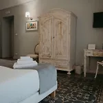 فندق مبيت وإفطار La Casa Di Alma Luxury كاتانيا