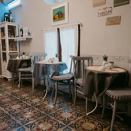 Bed & Breakfast La Casa Di Alma Luxury 2*