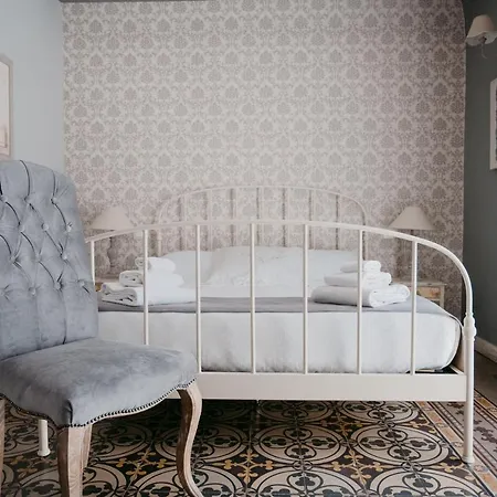 Bed & Breakfast La Casa Di Alma Luxury 2*
